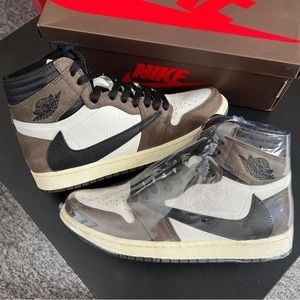Travis Scott 1s
